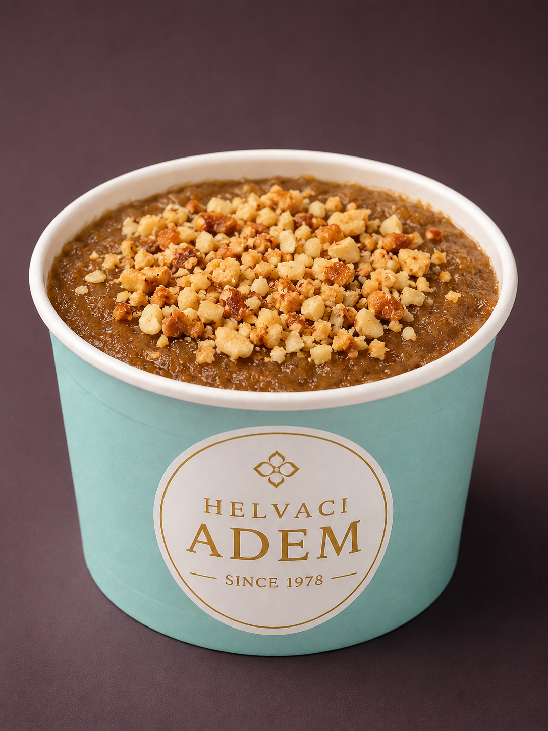 Helvacı Adem — Traditional Turkish Halva Display